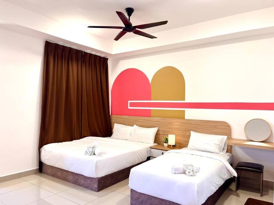 Urban Seaview Paradise: Infinity Pool, Gym & Beyond Malacca