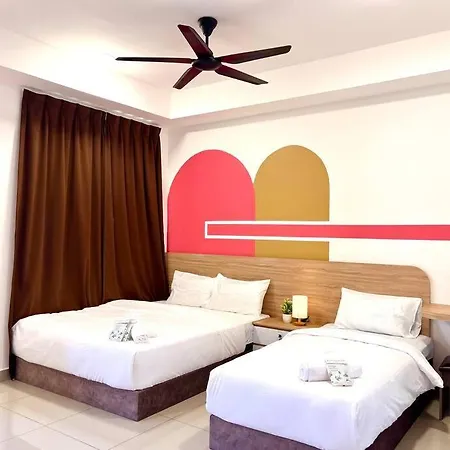 Urban Seaview Paradise: Infinity Pool, Gym & Beyond Malacca Exterior photo